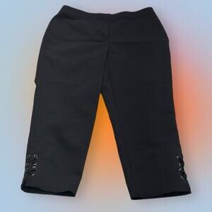 RAFAELLA Women’s 12 Black Capri Pant